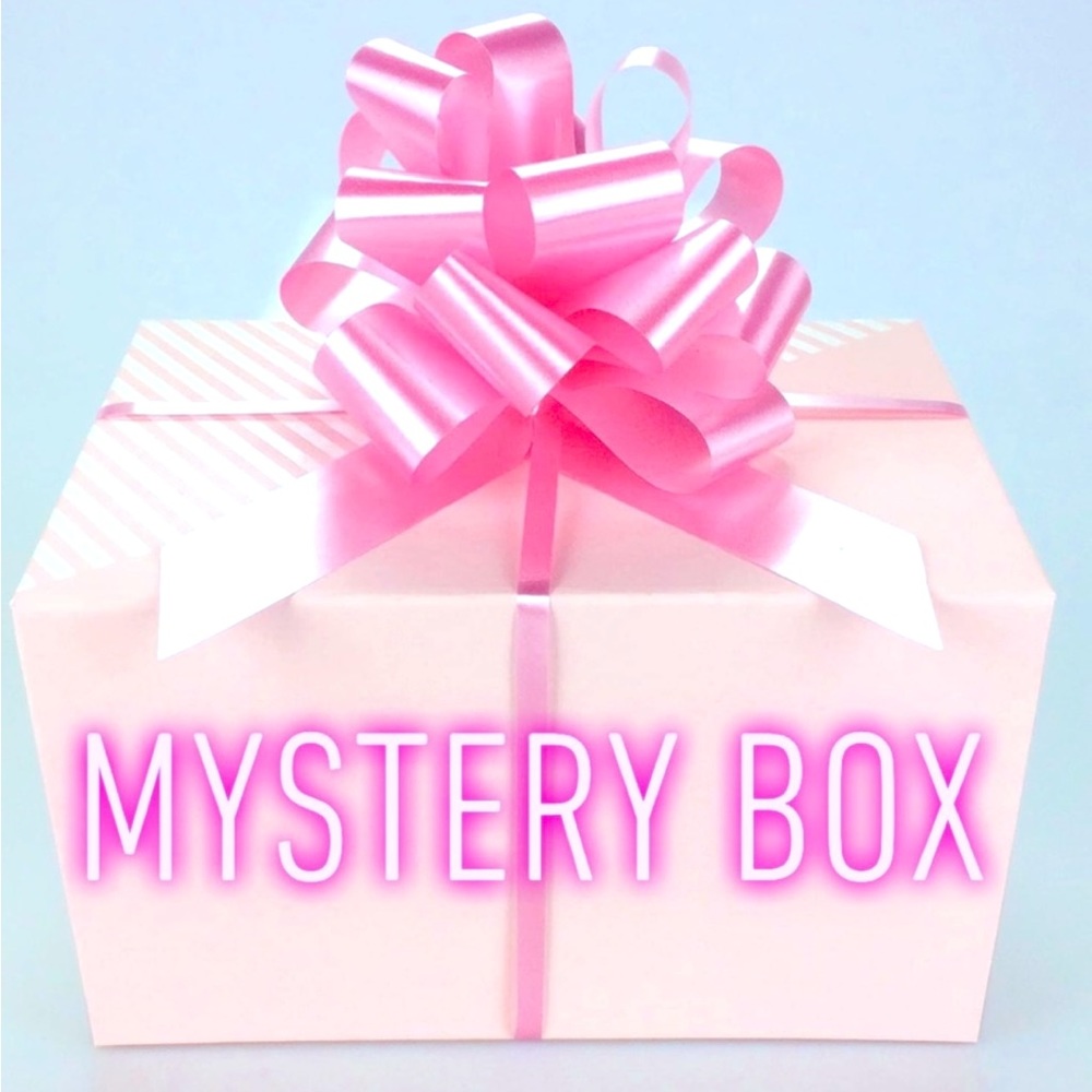 COPY - Mystery box of 5 plus size 3x women's tops!!